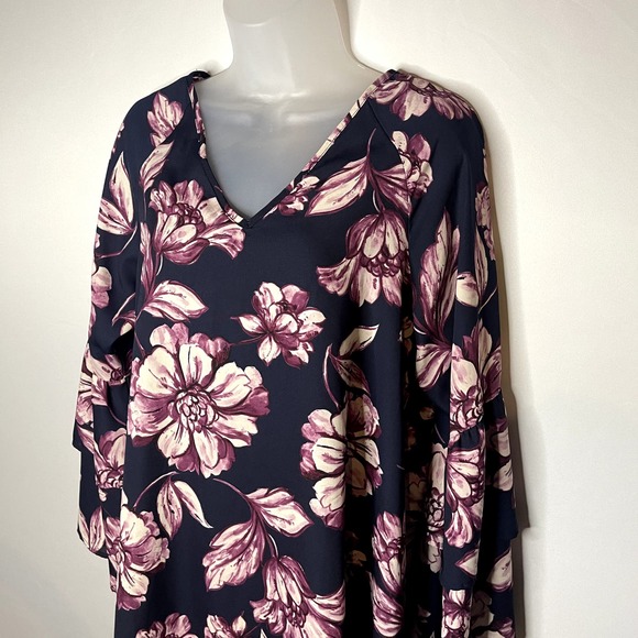 Altar'd State Floral Bell Sleeve Shift Dress Navy Blue Purple Size Medium - Picture 2 of 7